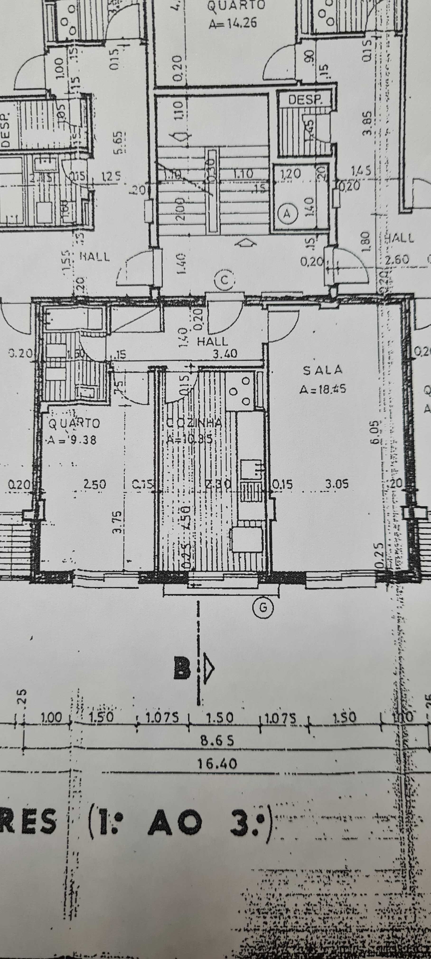 Optimo T1 totalmente remodelado em Agualva Cacem com arrecadação