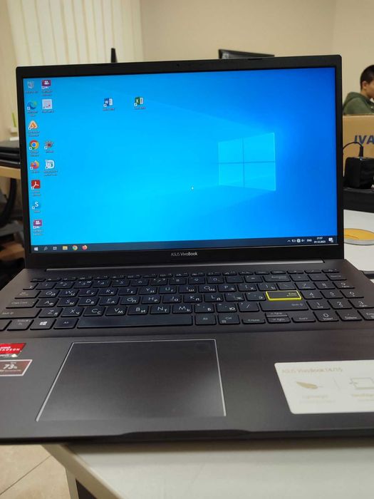 Ноутбук Asus VivoBook M513I