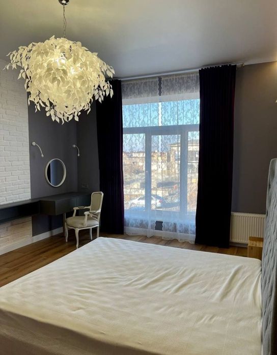 Продажа ДОМА в Совиньоне,  гараж, бассейн, 7.5 сот