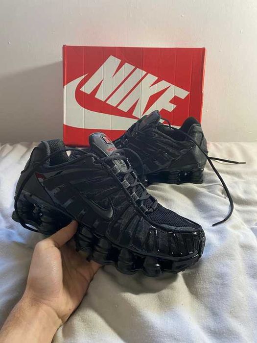 Buty Nike Shox TL czarny R.39