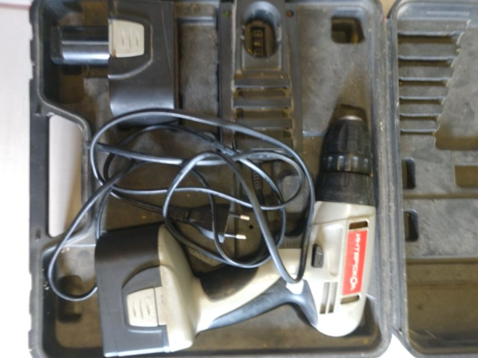 Шуруповерт 18v б.у оригинал