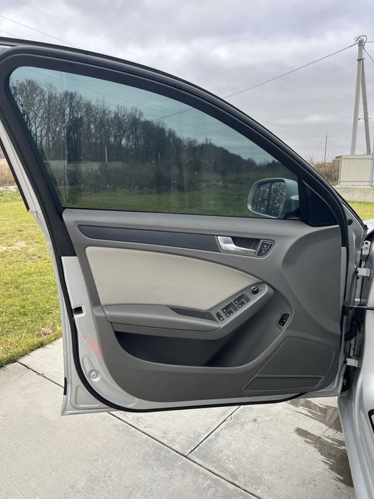 Audi A4 B8 2.0   audi a4 b8  ауді а4 б8