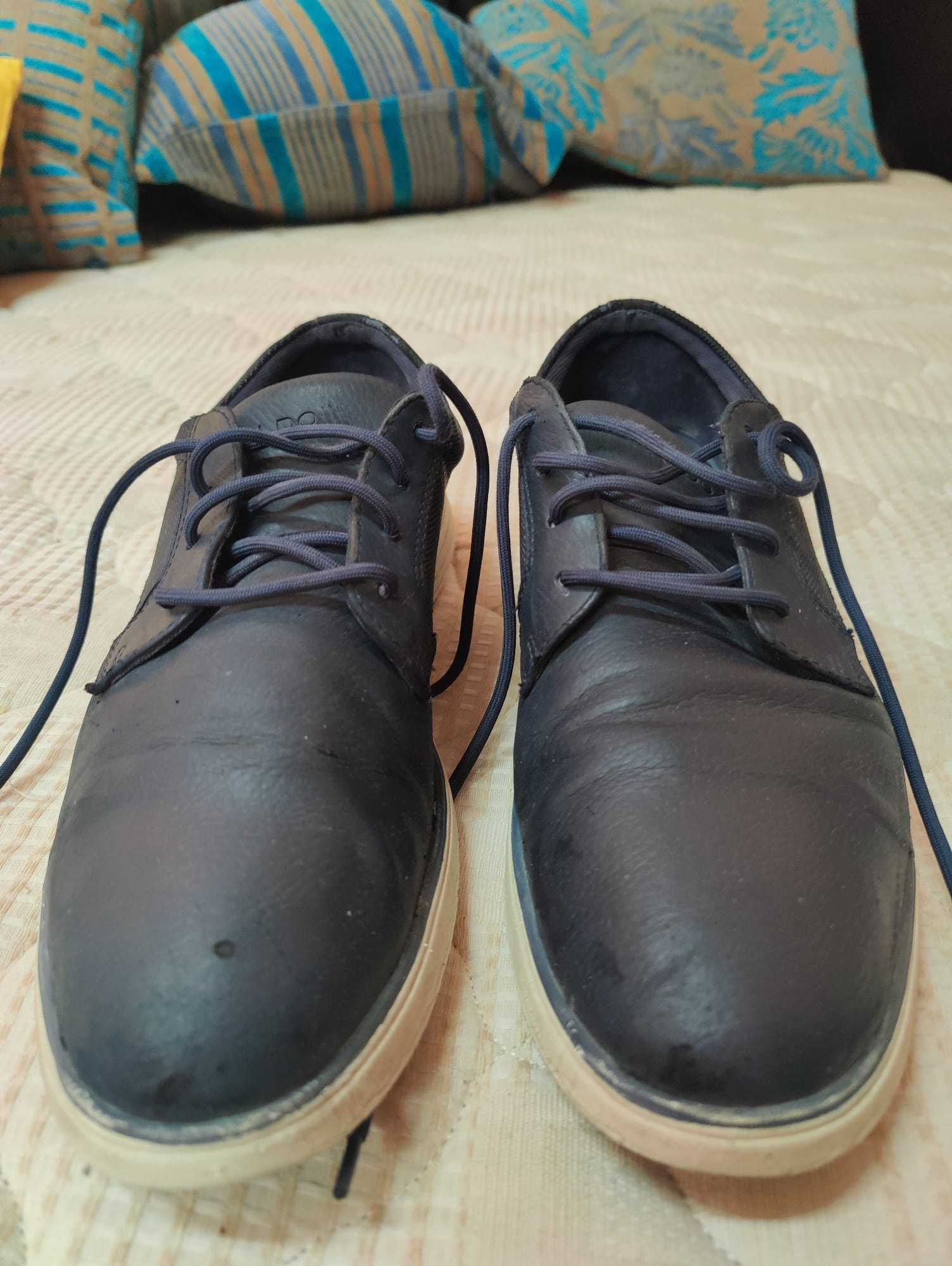 Sapatos Aldo tam. 42 em tecido e pele em excelente estado