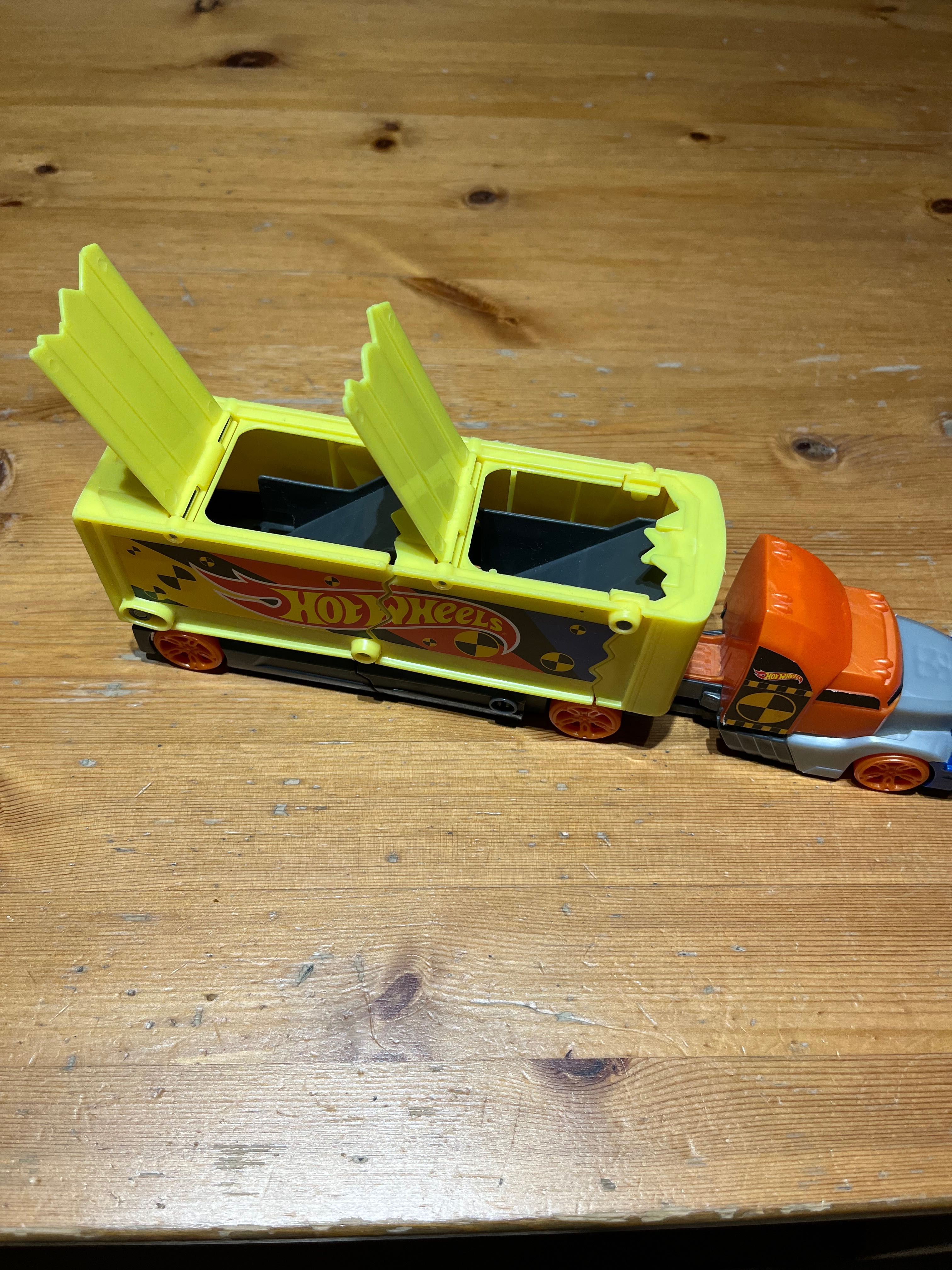 Auto Hot Wheels -