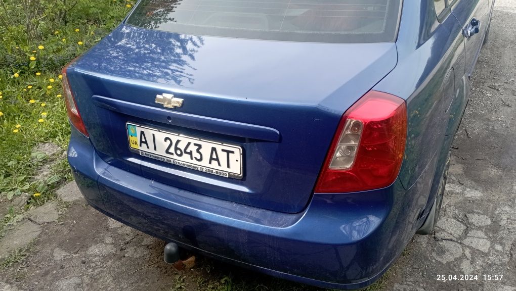 Продам chevrolet lacetti/1.6/газ-бензин)