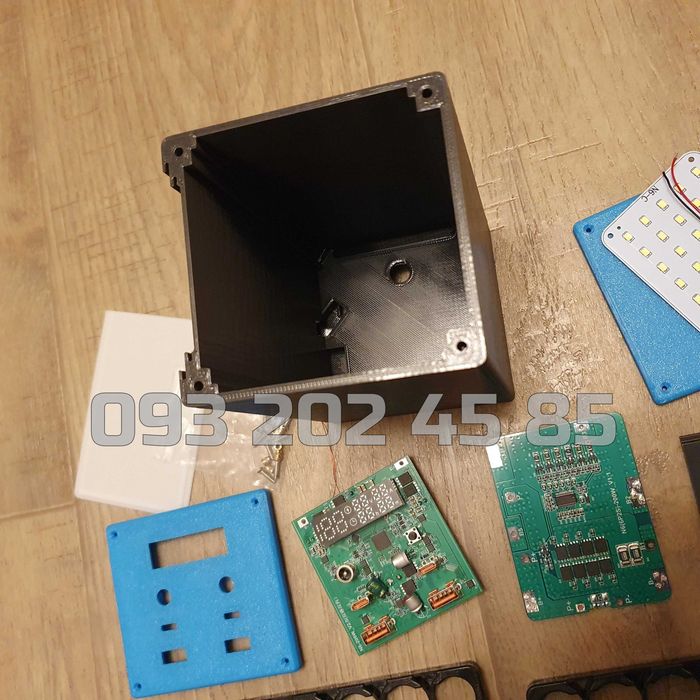 90000mAh 200W USB-C комплект для самостійної збірки повербанка