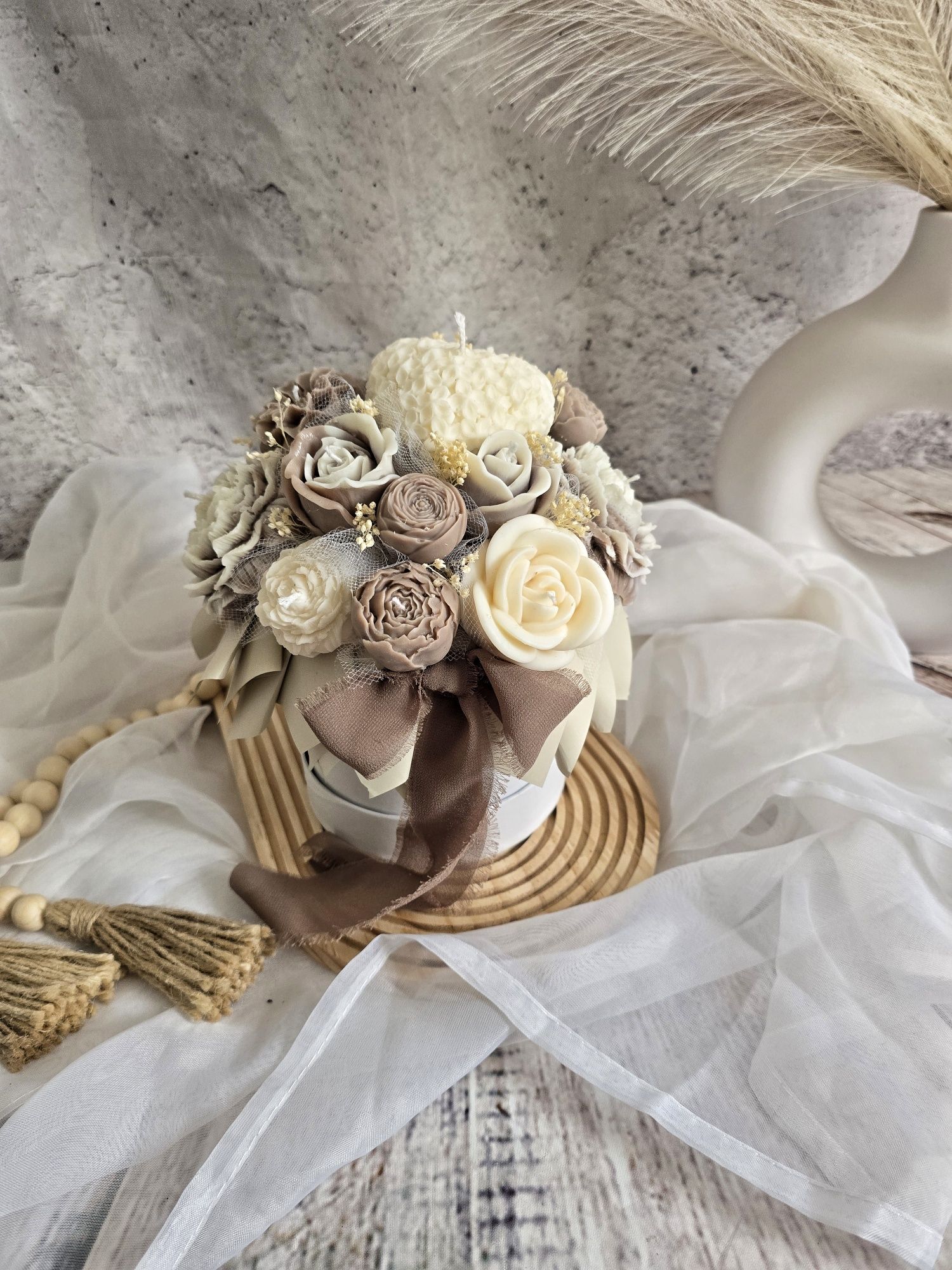 Flowerbox candlebox bukiet z kwiatów z wosku sojowego