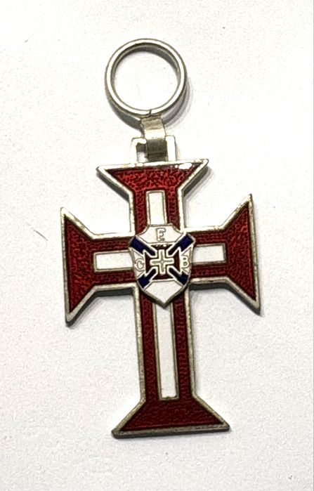 F C Belense Cruz de Cristo de 1979 esmaltada