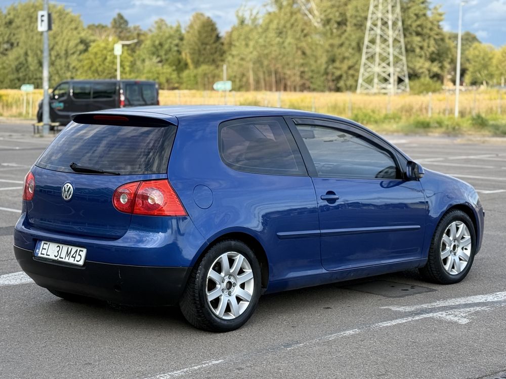 Volkswagen Golf 5 Stan Bardzo Dobry!! Bez korozji !! 1.6 beznyna