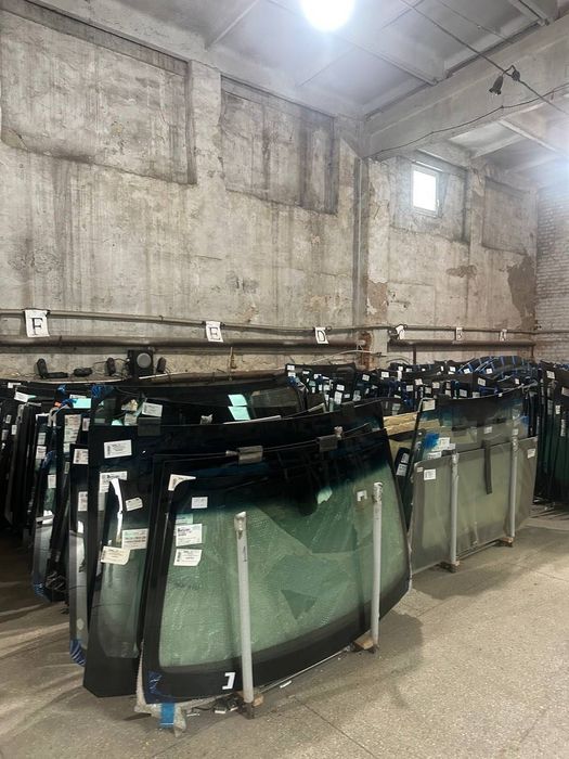 Лобове скло на всі види авто