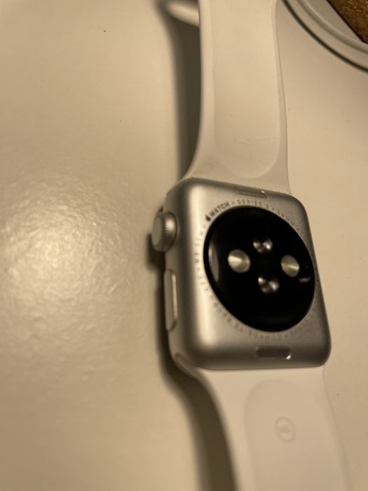 Apple watch series 3