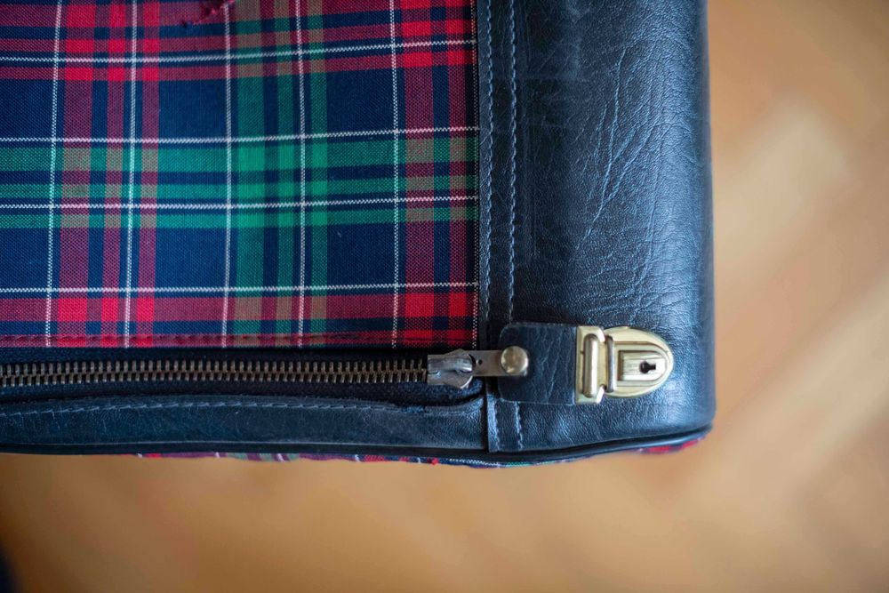 Walizka w szkocką kratę PRL Vintage Retro '70-'80 oldschool Neseser