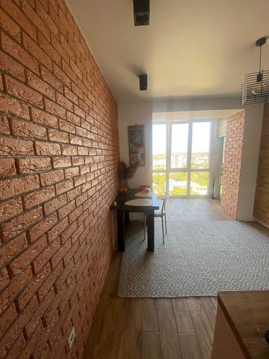 Продаж 3-к квартири по вул. Коцюбинського район Старий Парк