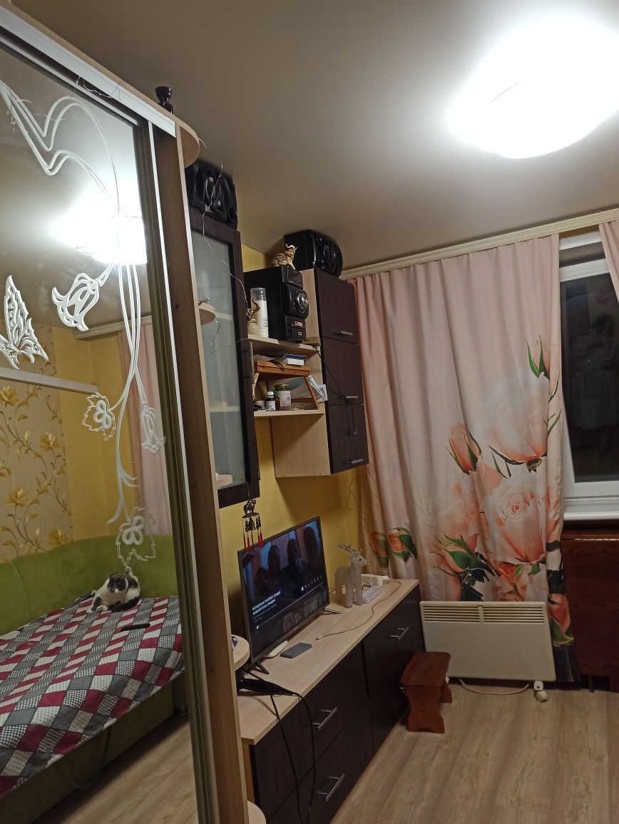 Продається кімната Академіка Туполєва 5Б