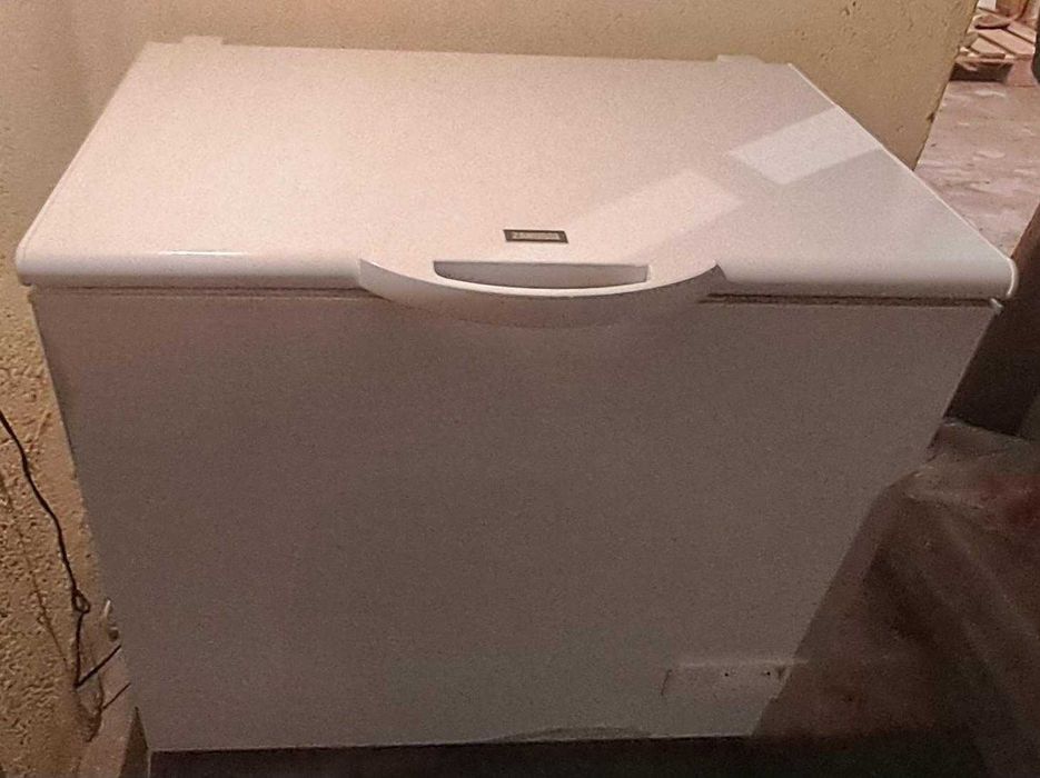 Arca Congeladora Horizontal de 260 litros ZANUSSI