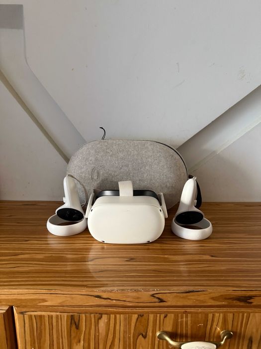 Gogle Meta oculus quest 2 II 128GB VR wirtualna rzeczywistość + Etui