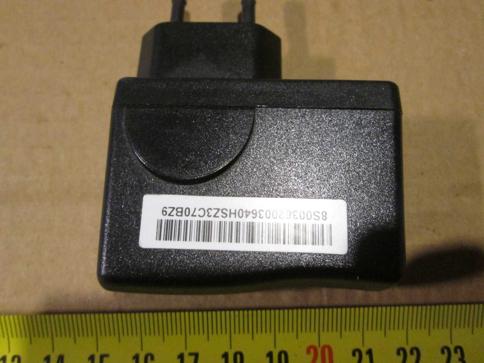 Зарядное устройство USB Lenovo Словакия 5V, 1,5A HKA00905015-3C