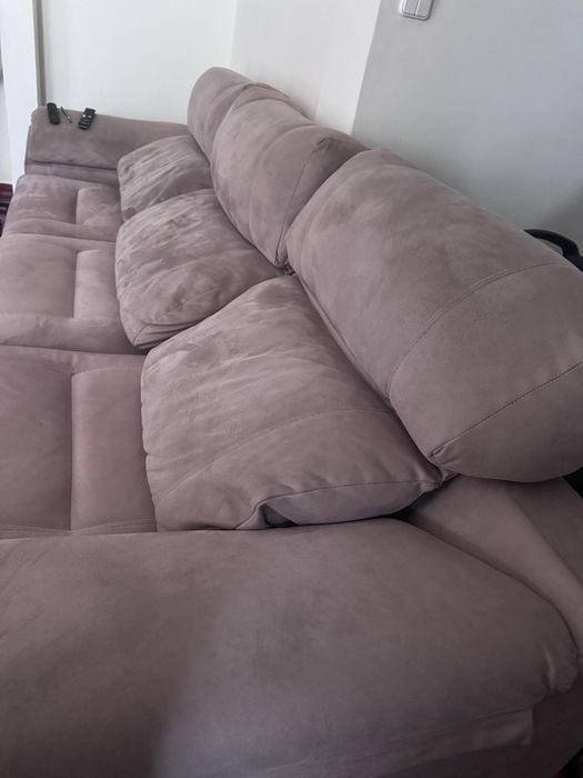 Sofá com chaise long