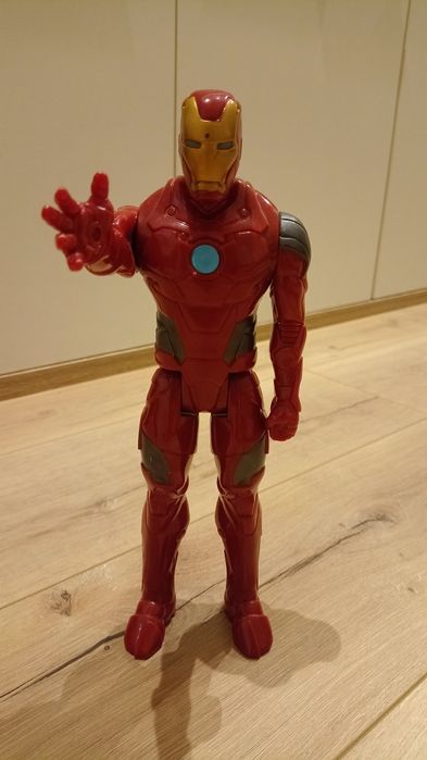 Iron Man Hasbro Avengers 28 cm Marvel