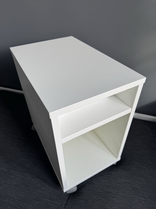 IKEA bialy kontenerek do biurka