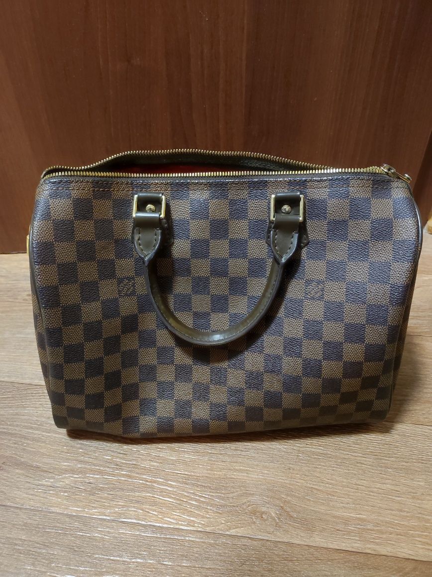 Сумка під Louis Vuitton