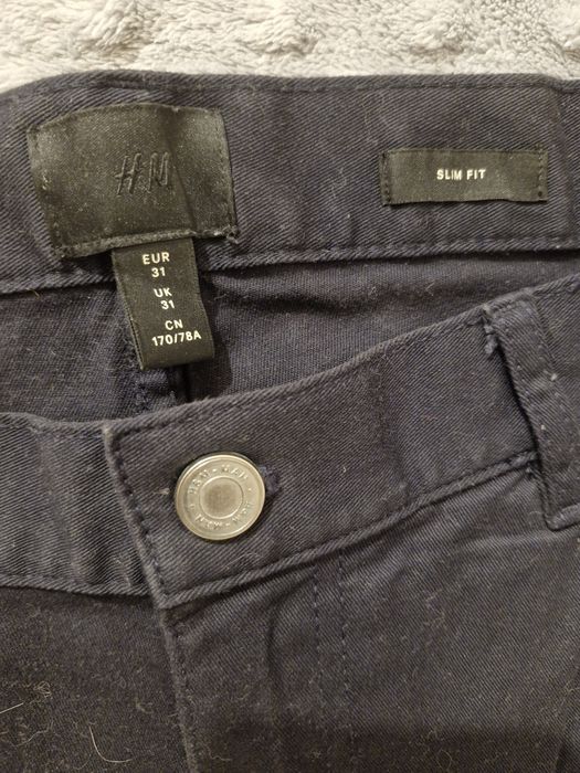 Чорні джинси Н&М