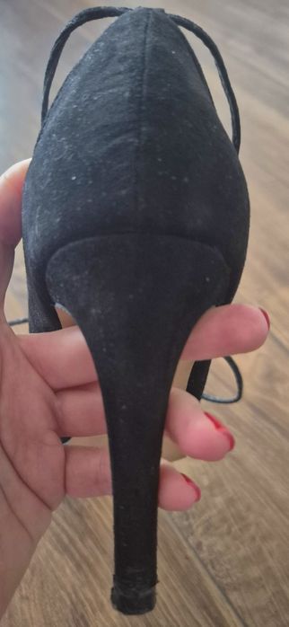 Sandały na obcasie Mohito 36