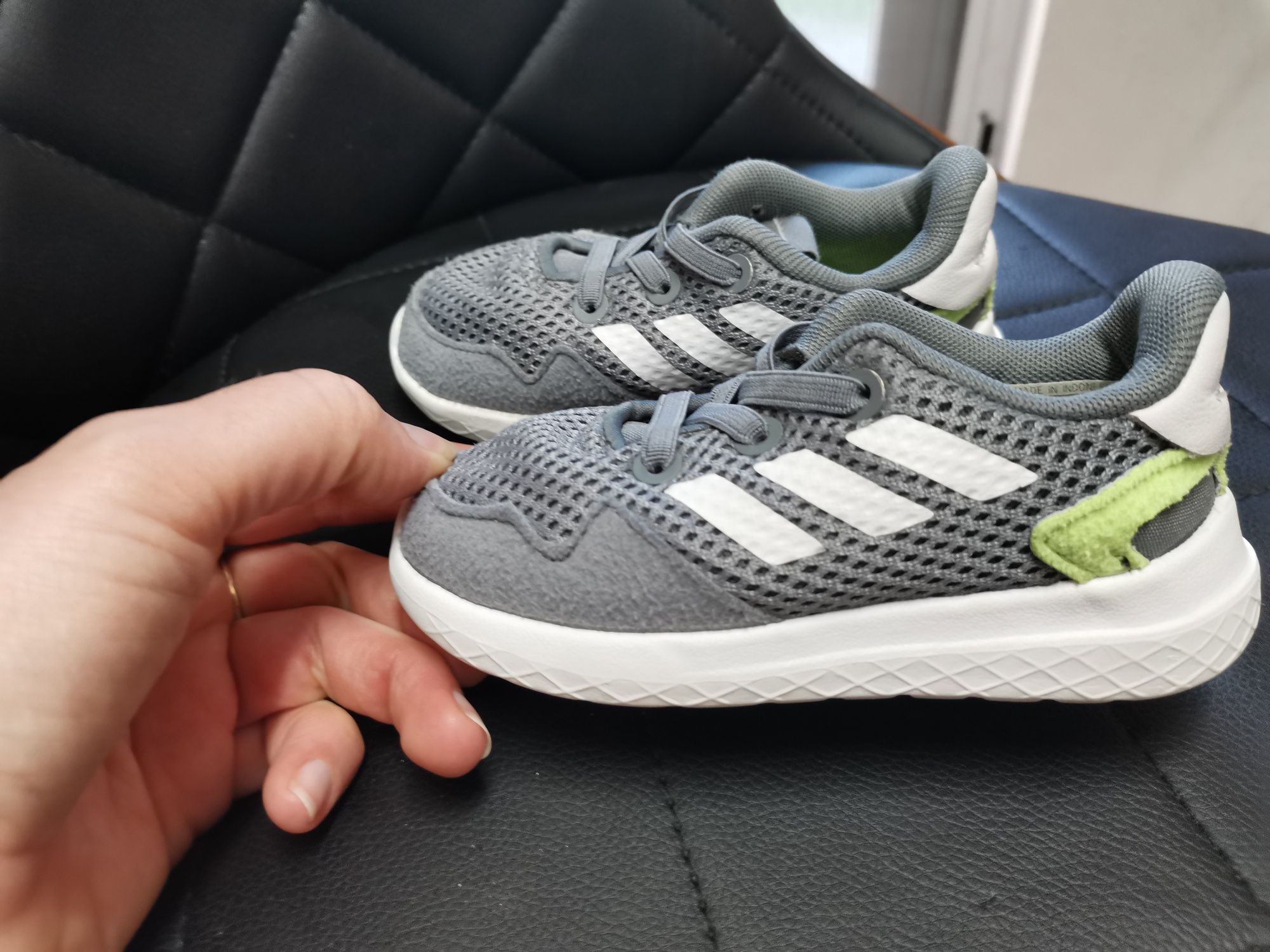 Adidas Archivo buty dziecięce uniseks szare rozmiar 21