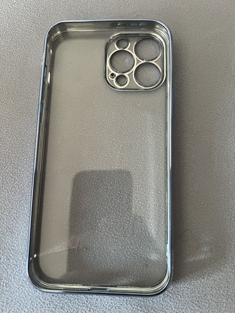 Vendo capas e protetor de vidro NOVOS para Iphone 13 Pro Max