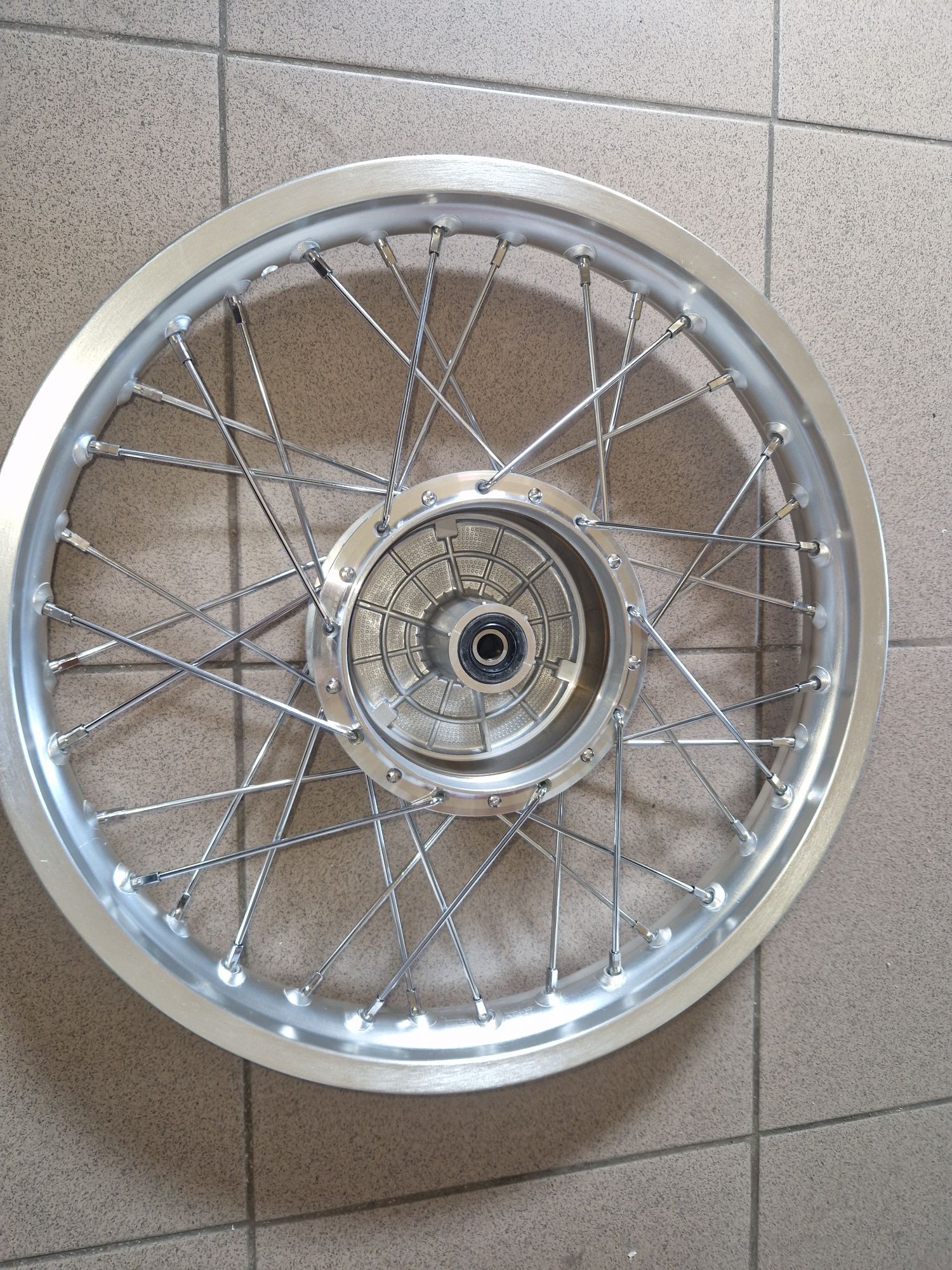 Fabrycznie Nowe wycentrowane koło przód/tył r16"simson s50 s51 s53 sr4