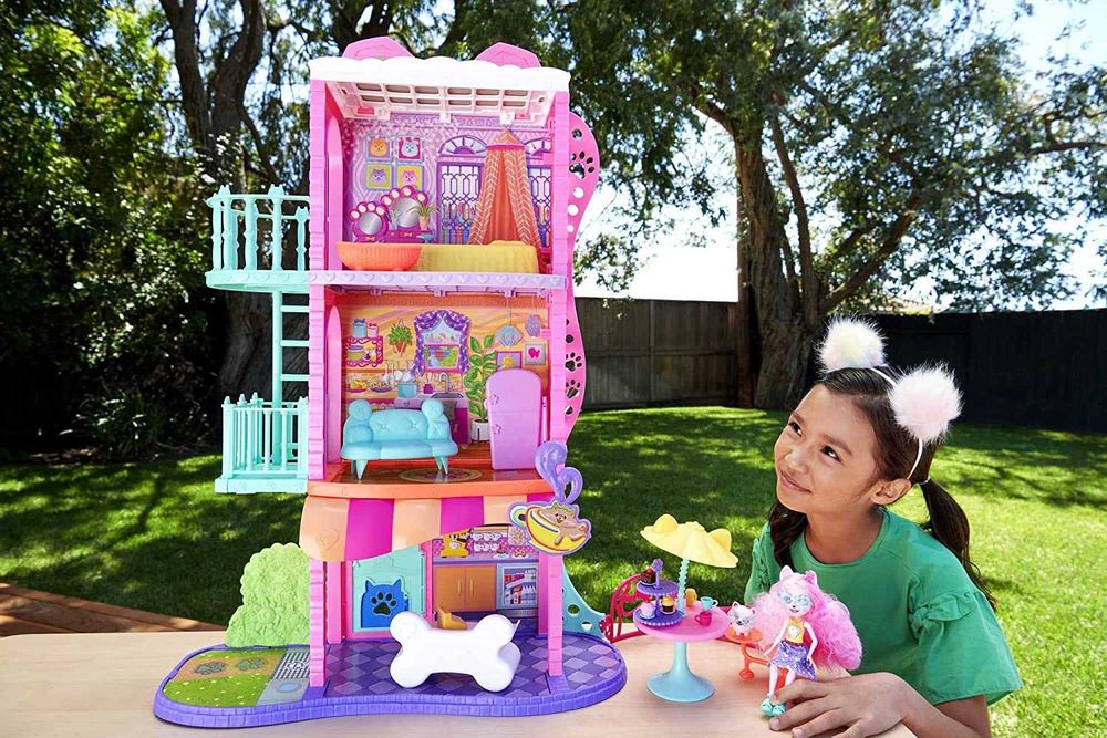 Энчантималс Таунхаус с кафе Enchantimals City Tails Town House HHC18