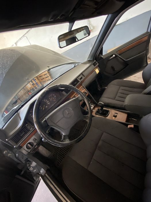 Vendo peças w124 / E200D