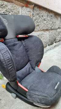 Cadeira auto Bebé Confort Rodifix
