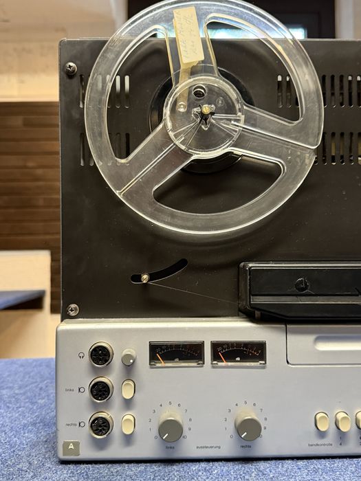 Magnetofon szpulowy Braun TG1000 proj. Dieter Rams 3-silnikowy