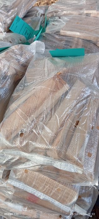 Lenha aparas acender