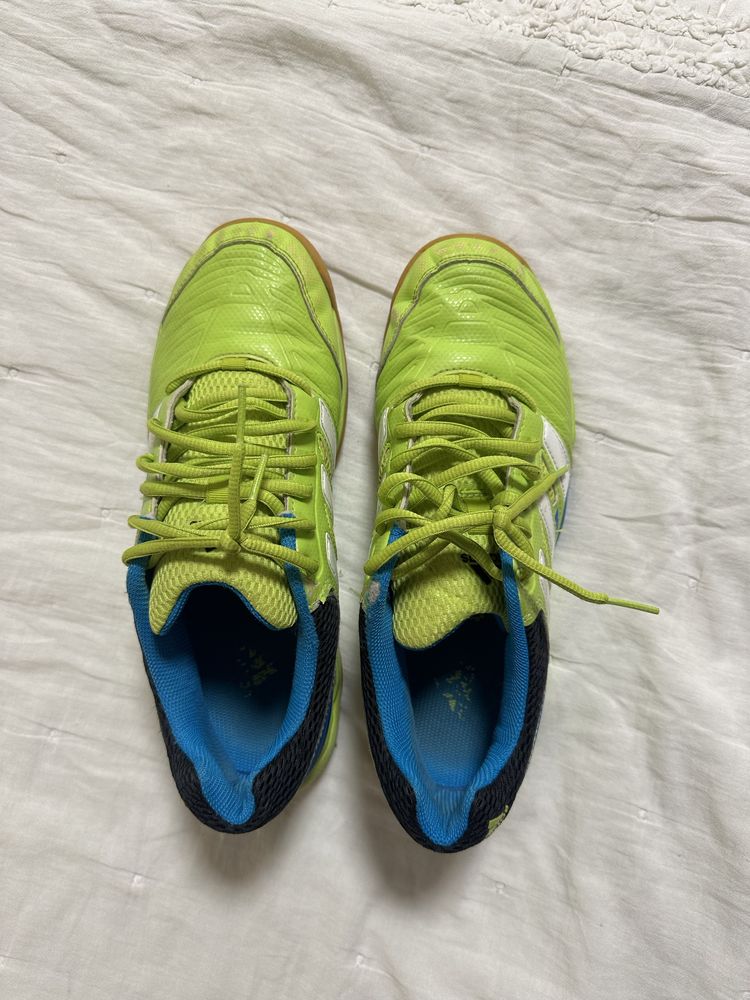 Adidas trampki buty Court Stabil 10.1 D67036