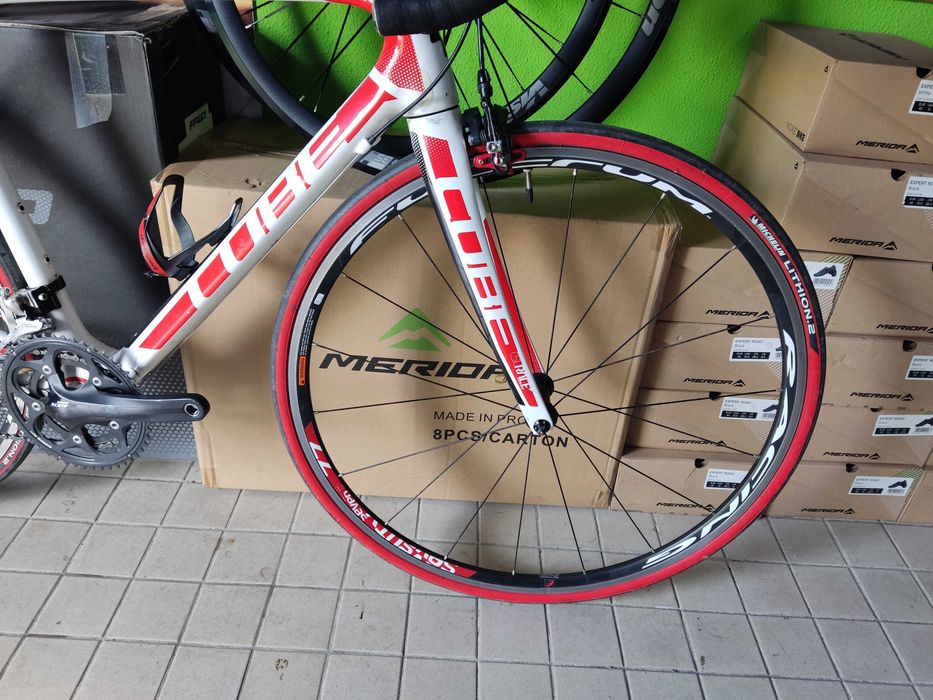 Cube agree 10v carbono como nova