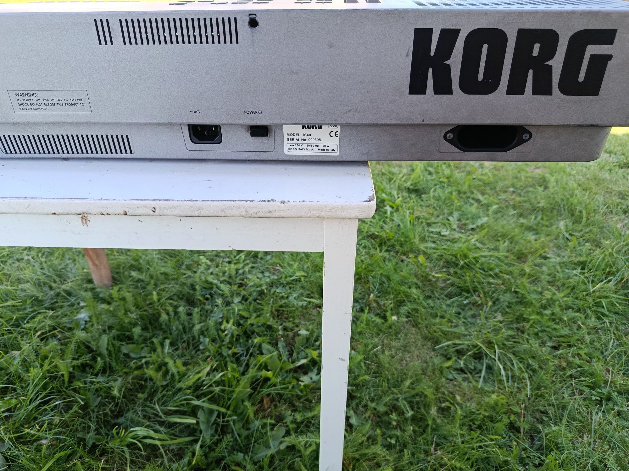 Korg is40 keyboard, klawisze