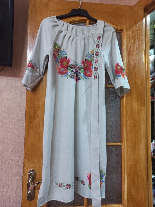 Вишиване плаття 46.-48p..