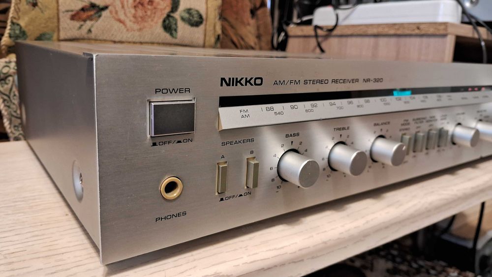 Підсилювач  Nikko NR-320 AM/FM Stereo Receiver