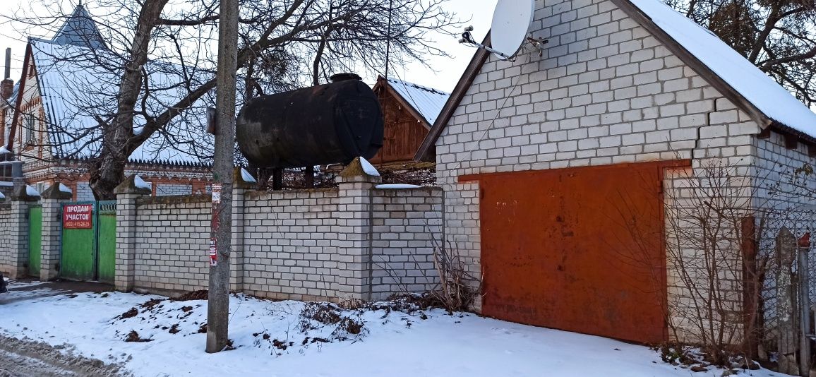 Продам участок с домом в с.Станишовка