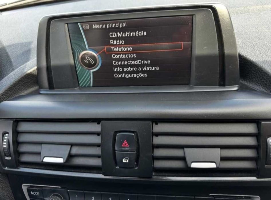 Ecrã - BMW Série 1