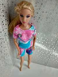 Ubrania dla lalki Barbie Zestaw nr 4 Spodenki Koszulka ciuszki Barbi