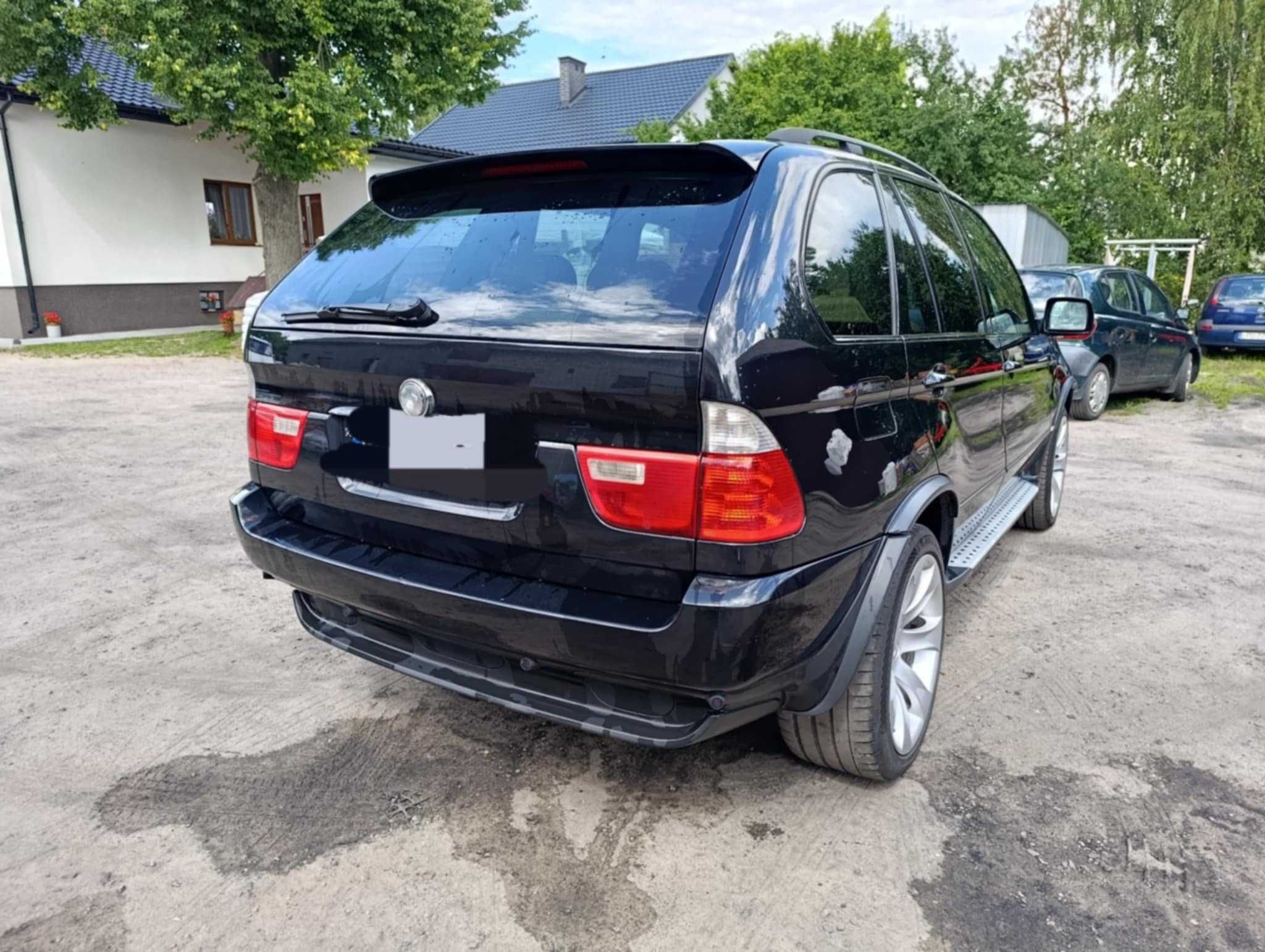 Samochód BMW X5 E53