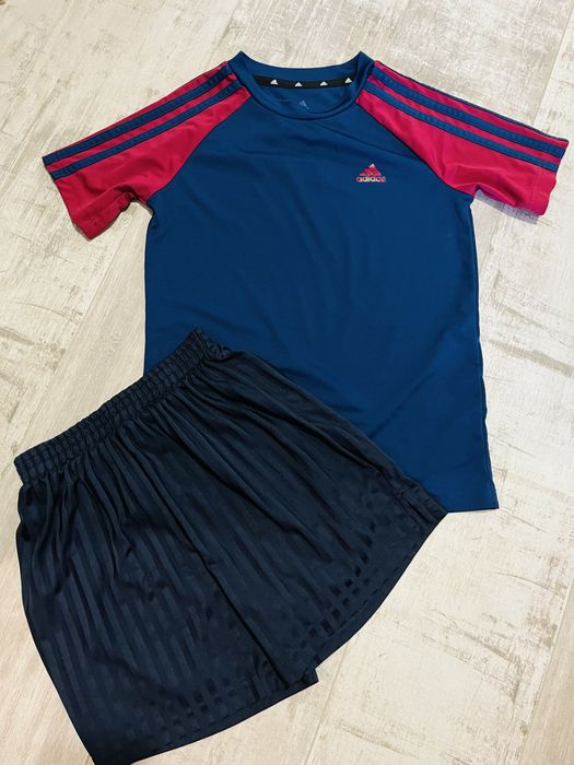 Футбольна спортивна форма Adidas на хлопчика 9 10 років