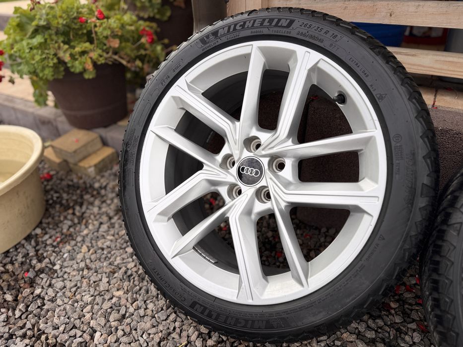 Felgi Koła 18 ORYGINAŁ AUDI A5 A4 Skoda Opony