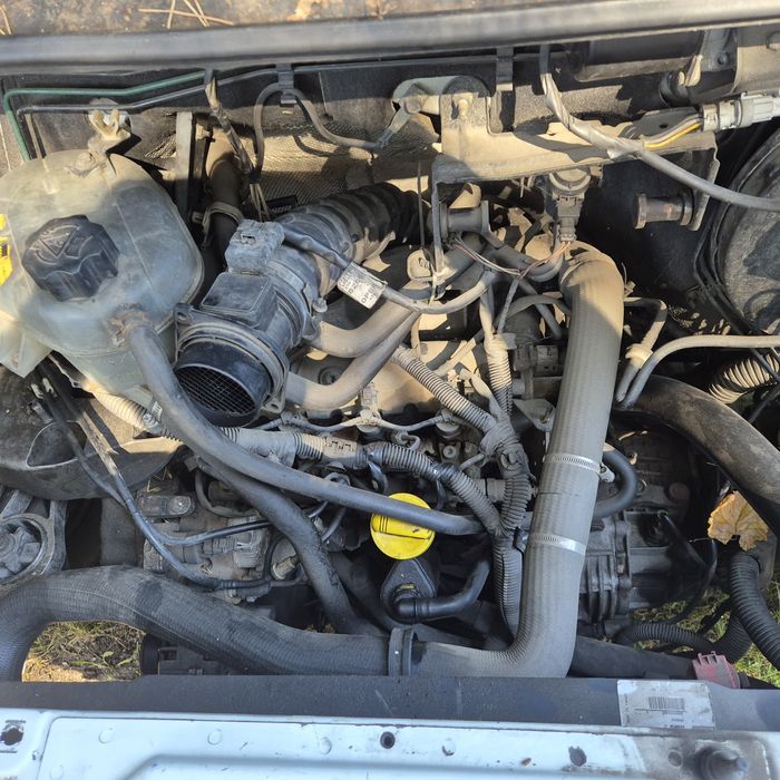 Opel movano 1.9 silnik