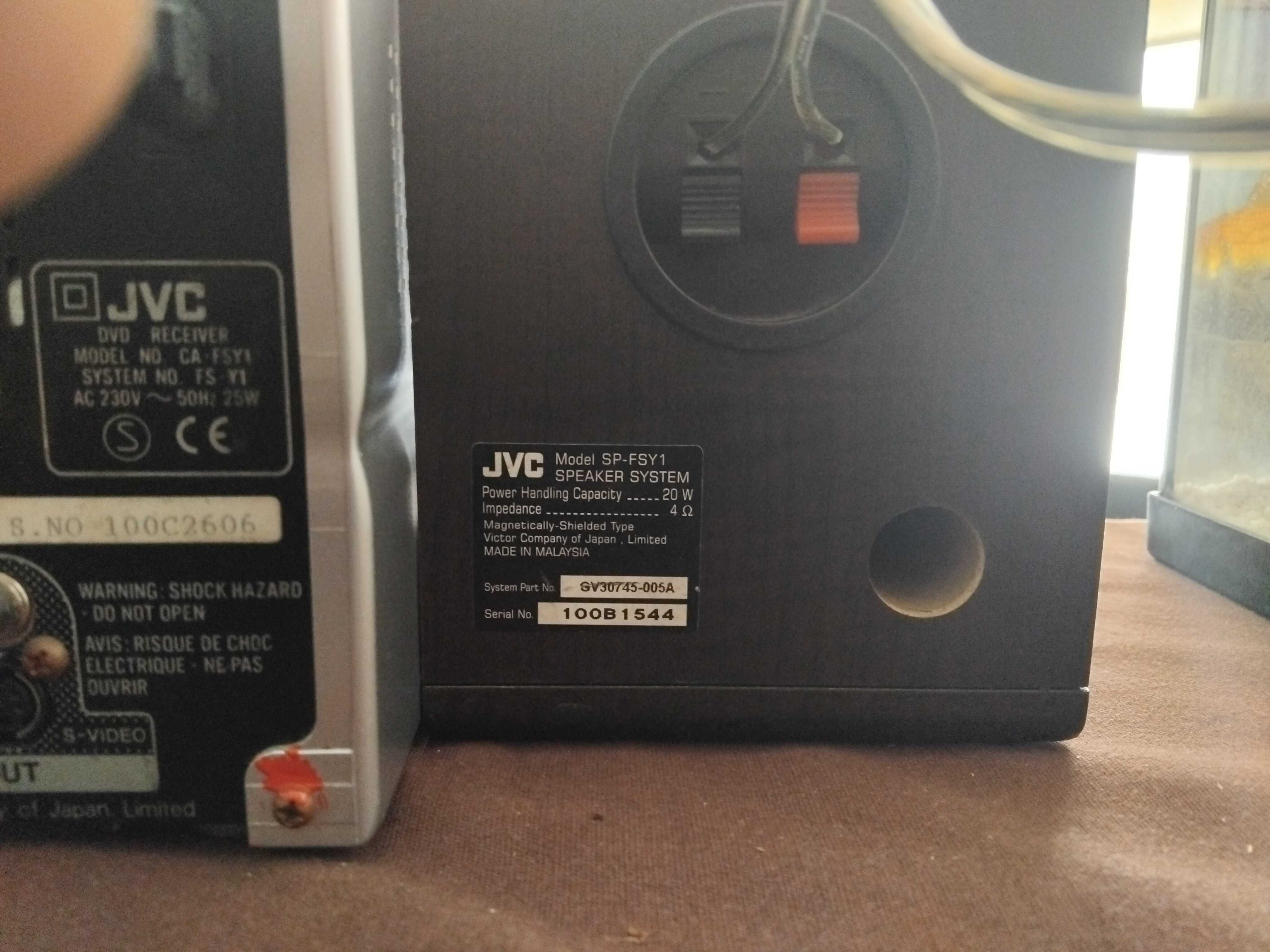 Aparelhagem [JVC] usada [bem estimada]