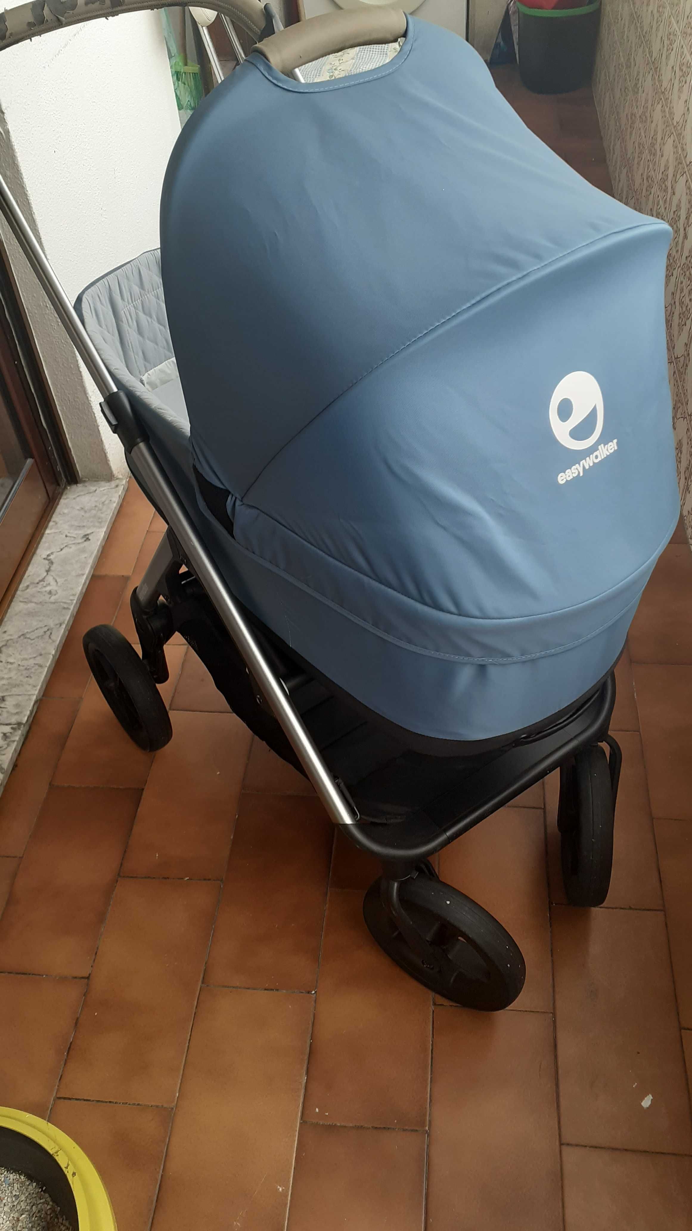 Carrinho de bebé Easywalker + Alcofa