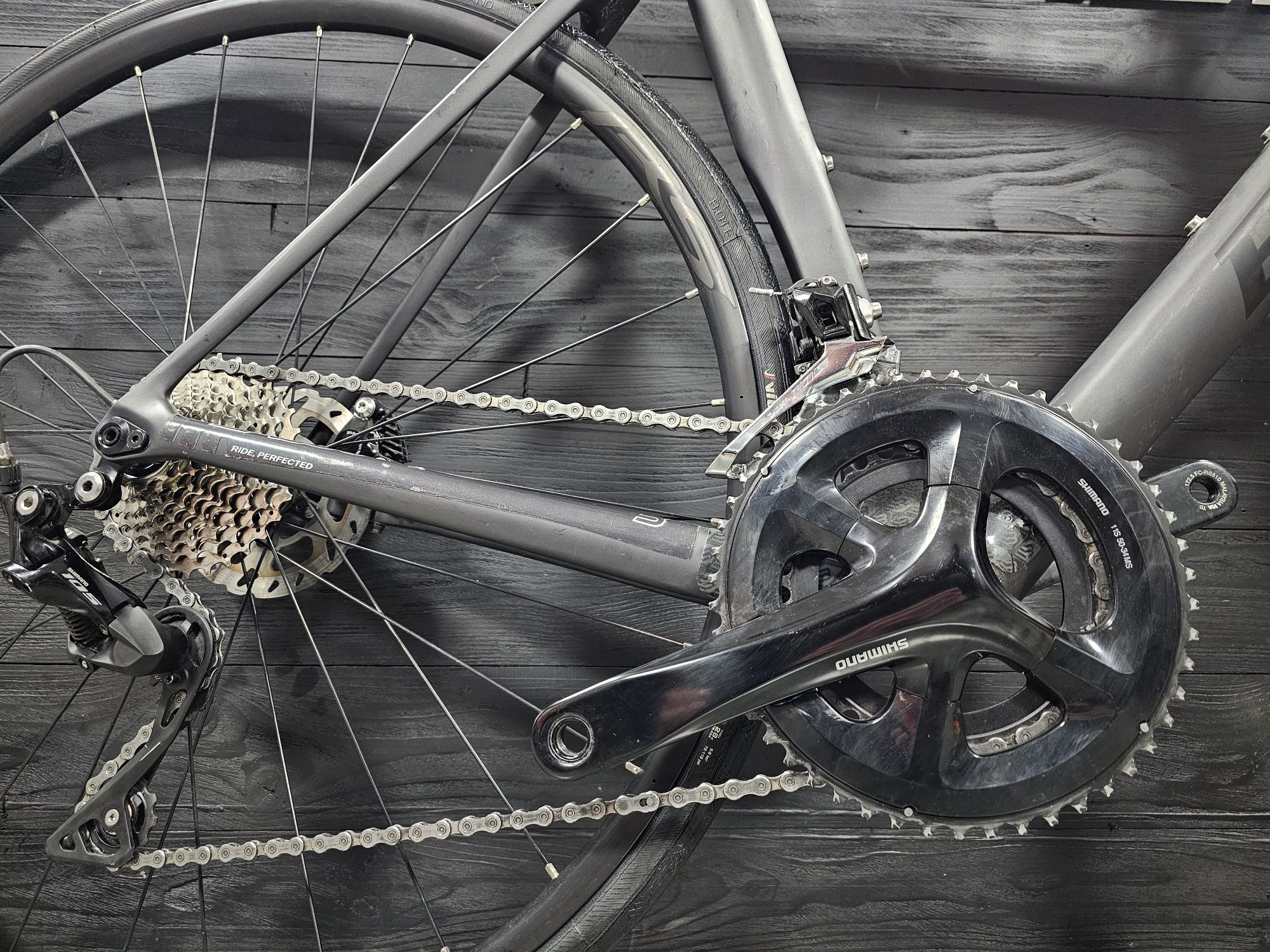 Шосейний карбоновий велосипед Basso Venta Disc 105 Road Bike